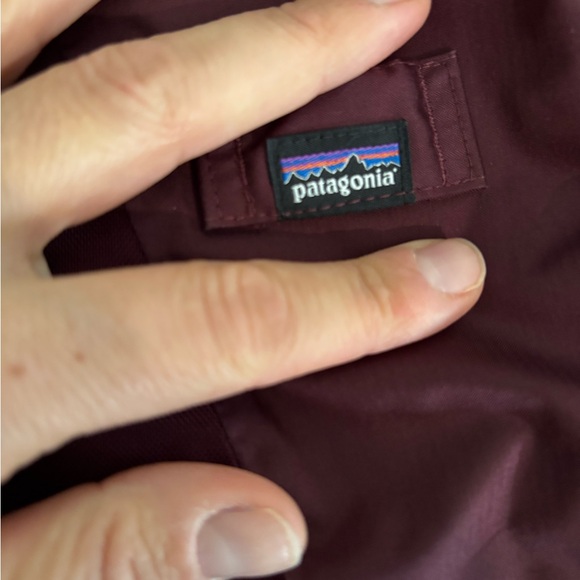 Kids size XS 5/6 Patagonia snow pants - Picture 6 of 7